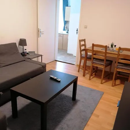 Apartment Cozy In City *